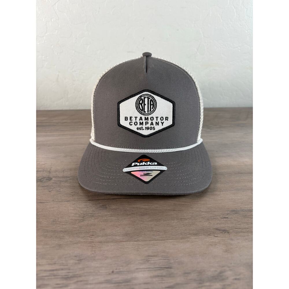Betamotor Company‎ Gray White Men's Snapback Trucker Hat OSFM- NWT